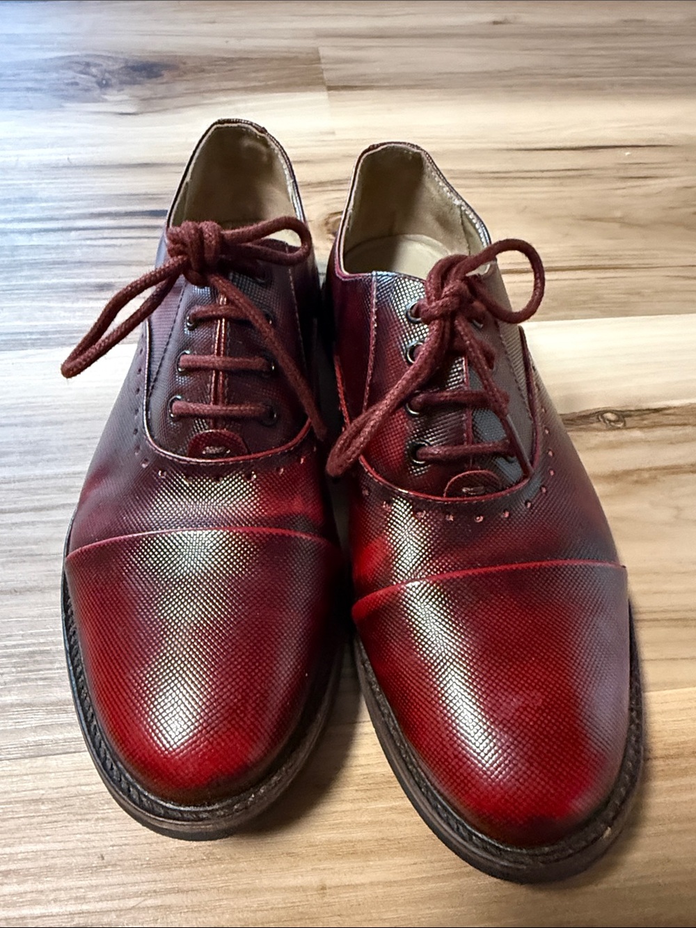 Lacoste Men's Burgundy Lace-Up Oxfords
